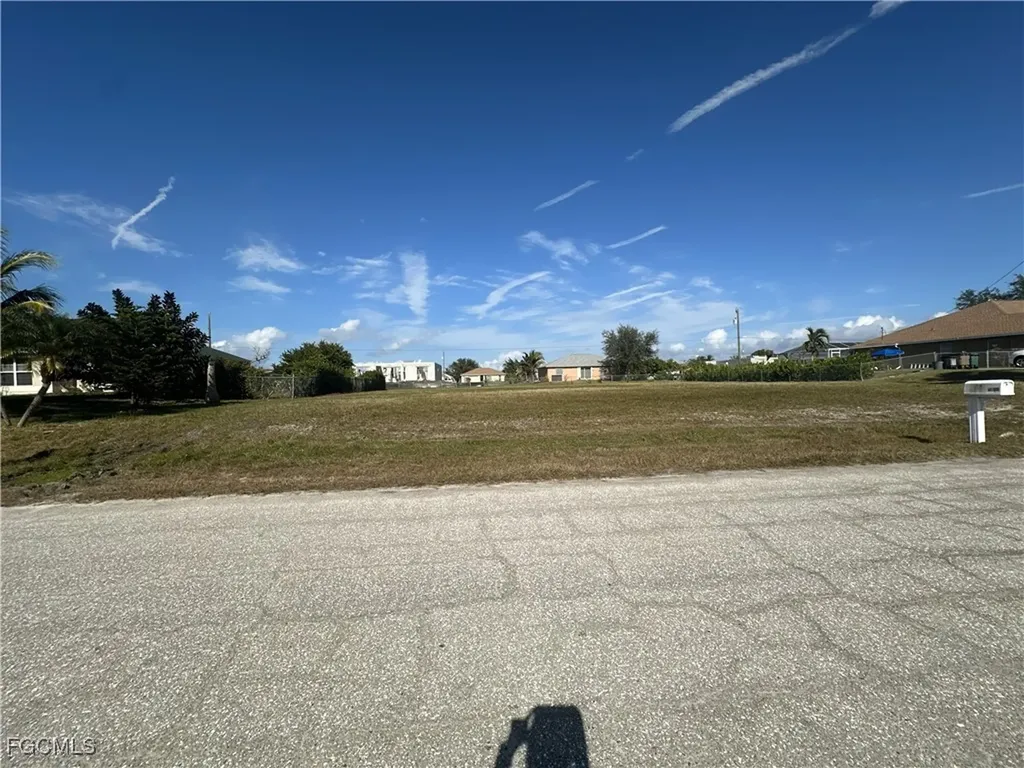 2701 NW 7th Terrace Cape Coral FL 33993