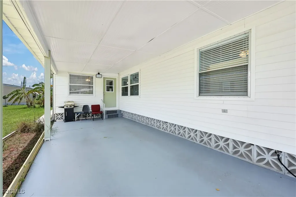 2797 Teakwood Boulevard North Fort Myers FL 33917