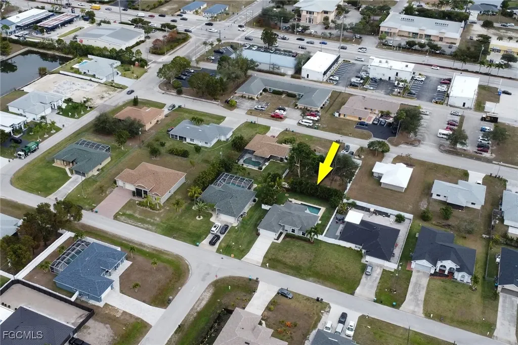2115 SW 1st Avenue Cape Coral FL 33991
