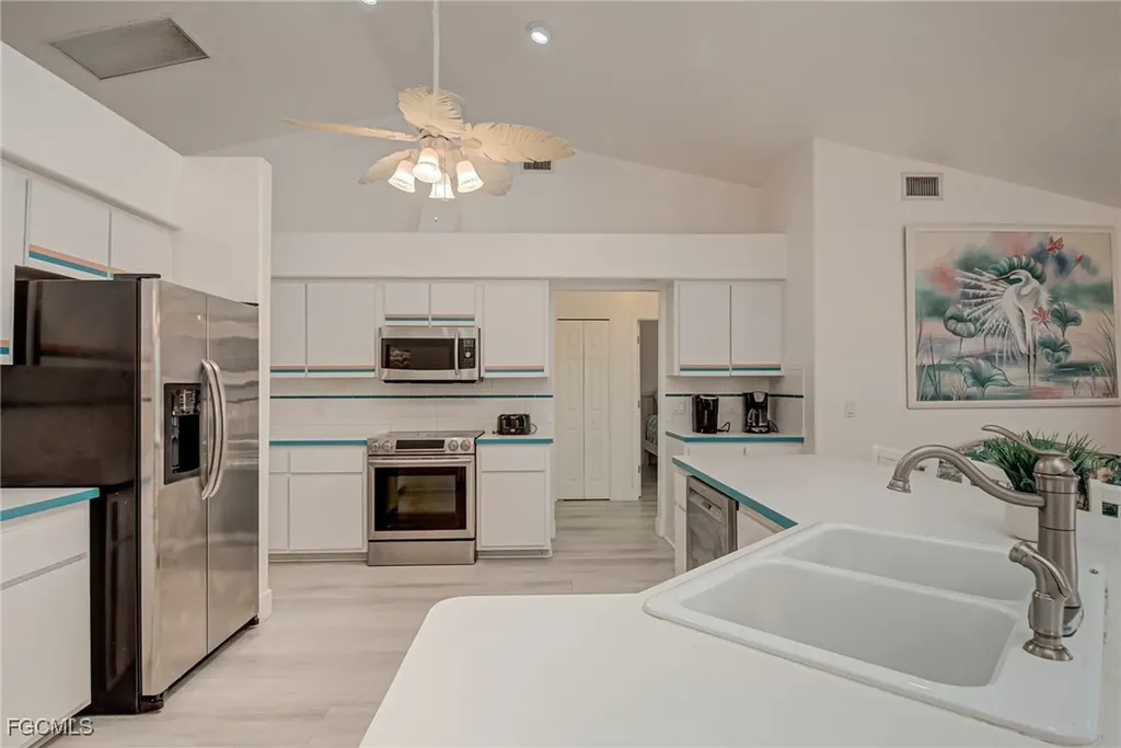12196 Matlacha Boulevard Matlacha Isles FL 33991