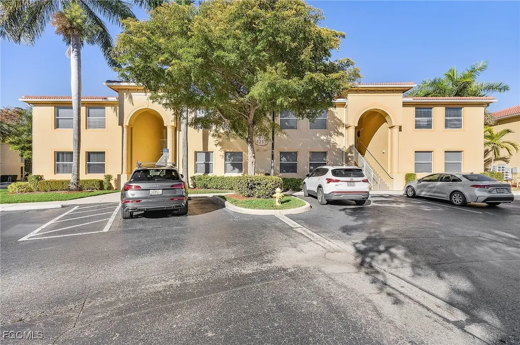 4219 Bellasol Circle Fort Myers FL 33916