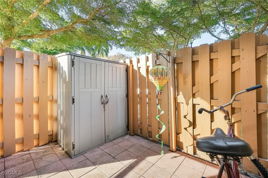 4219 Bellasol Circle Fort Myers FL 33916