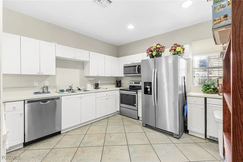 4219 Bellasol Circle Fort Myers FL 33916