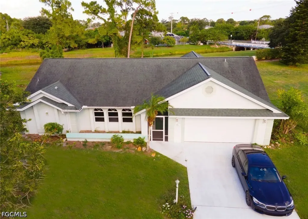 561 Foxcreek Drive Lehigh Acres FL 33974