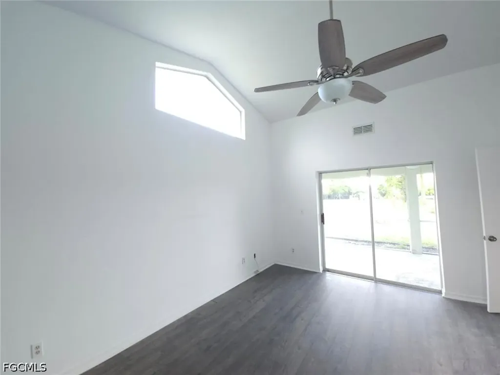 561 Foxcreek Drive Lehigh Acres FL 33974