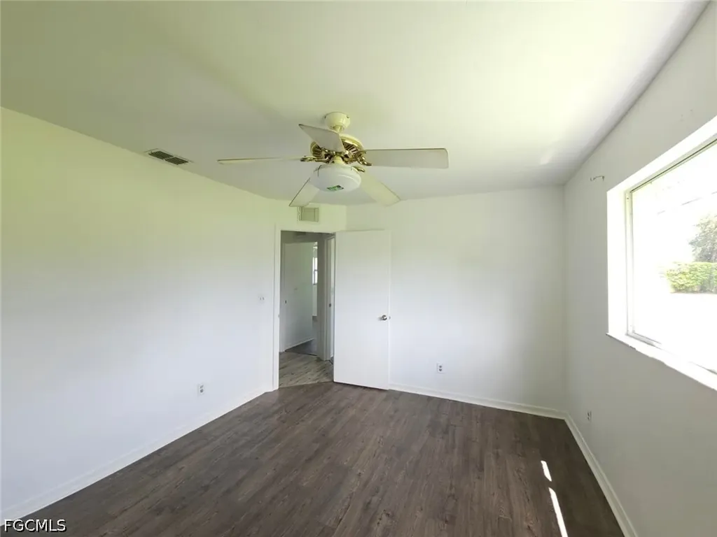 561 Foxcreek Drive Lehigh Acres FL 33974