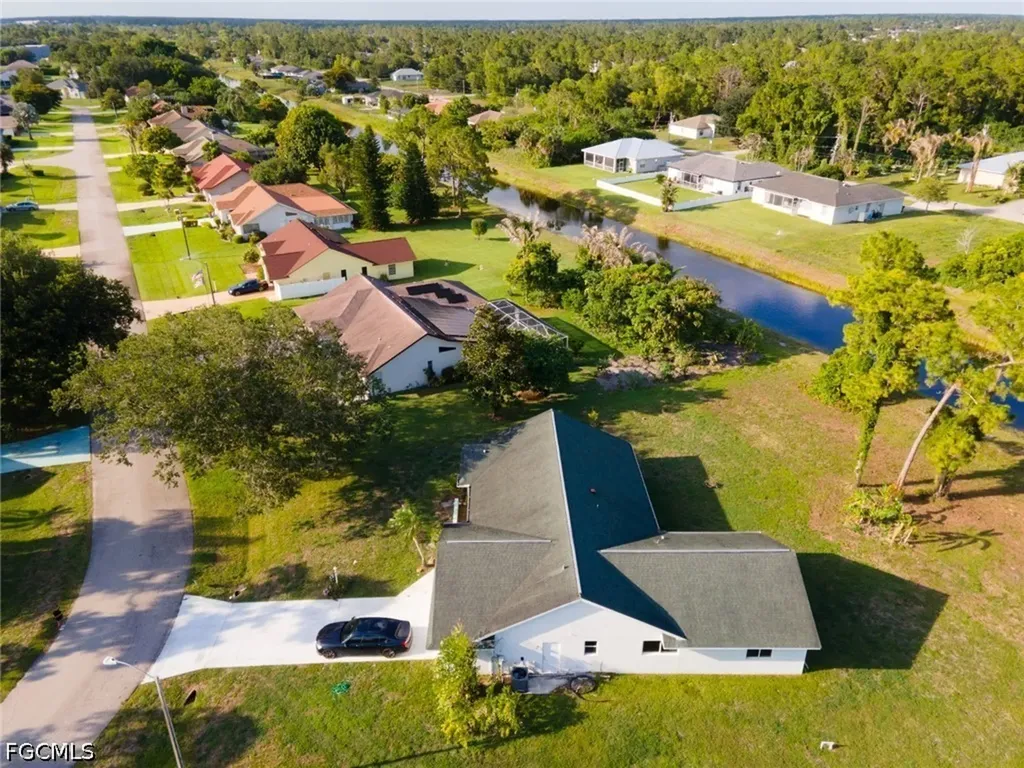 561 Foxcreek Drive Lehigh Acres FL 33974