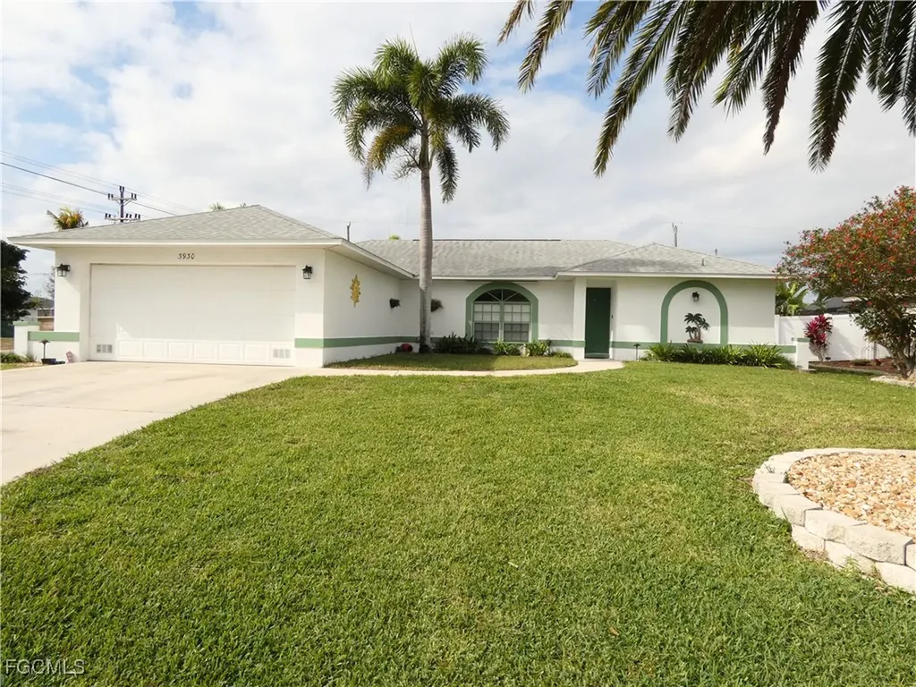 3930 SW 1st Avenue Cape Coral FL 33914