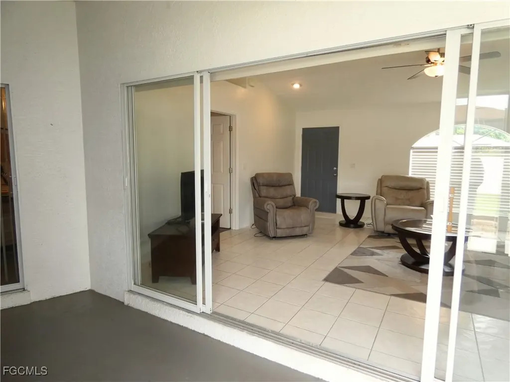3930 SW 1st Avenue Cape Coral FL 33914