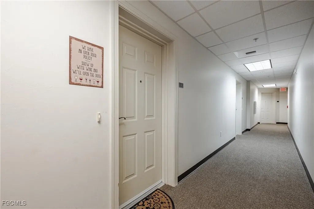 2745 1st Street Fort Myers FL 33916