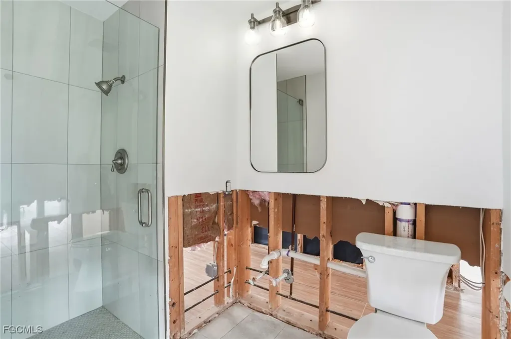 380 Conners Avenue Naples FL 34108