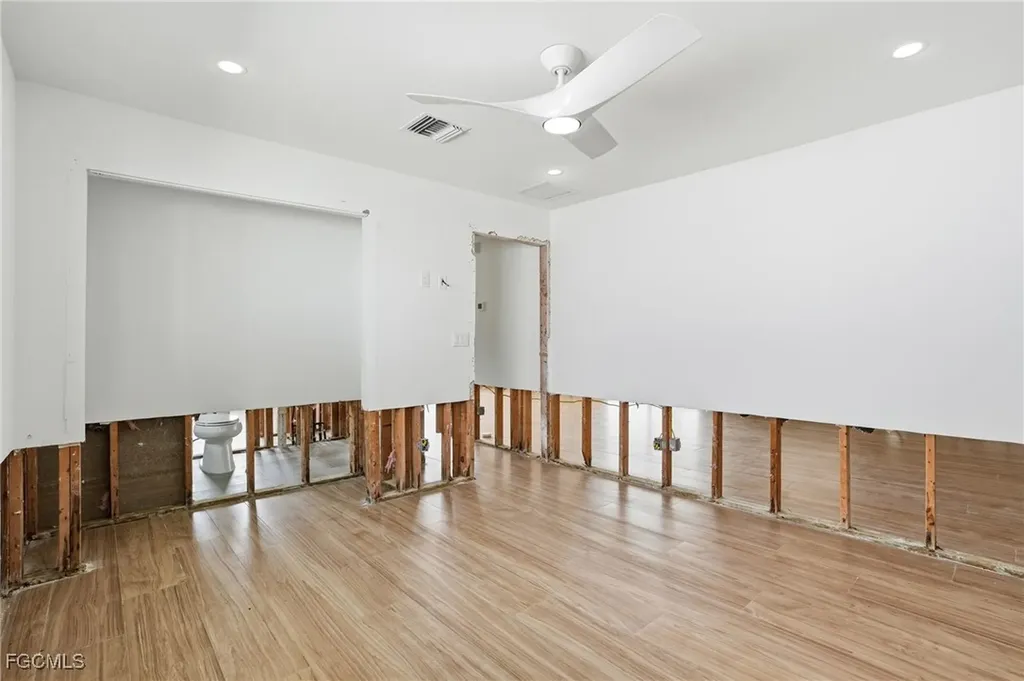380 Conners Avenue Naples FL 34108