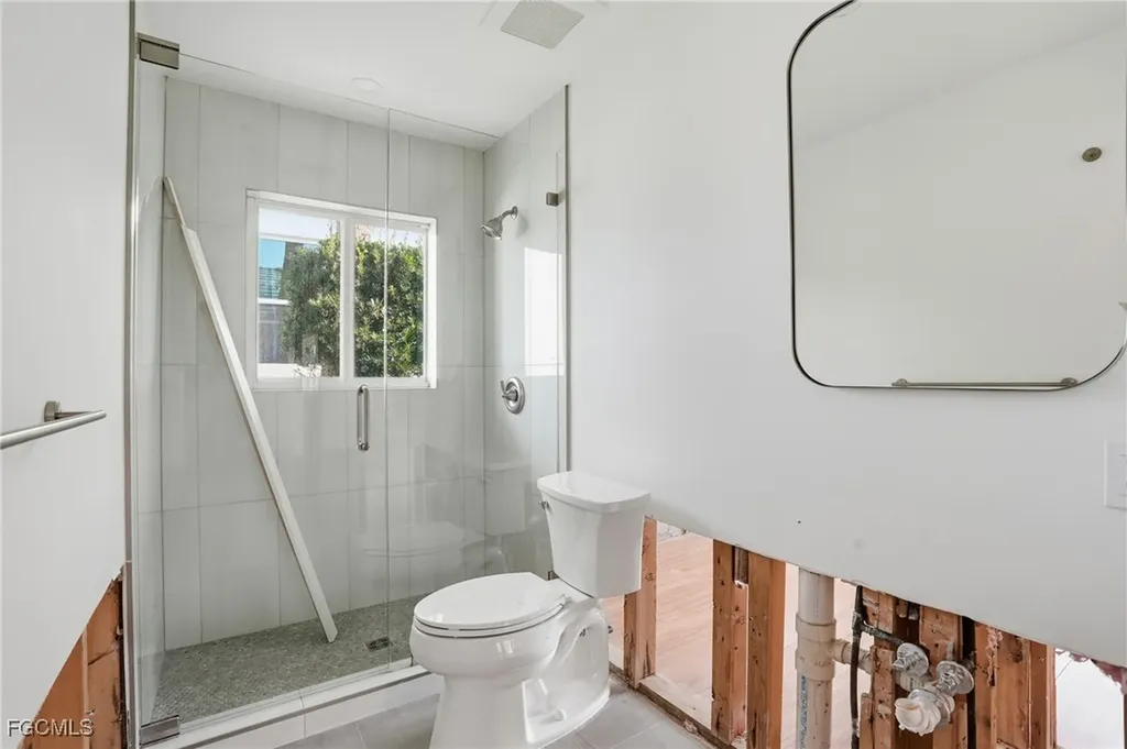 380 Conners Avenue Naples FL 34108