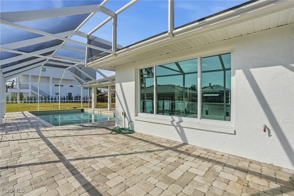 380 Conners Avenue Naples FL 34108