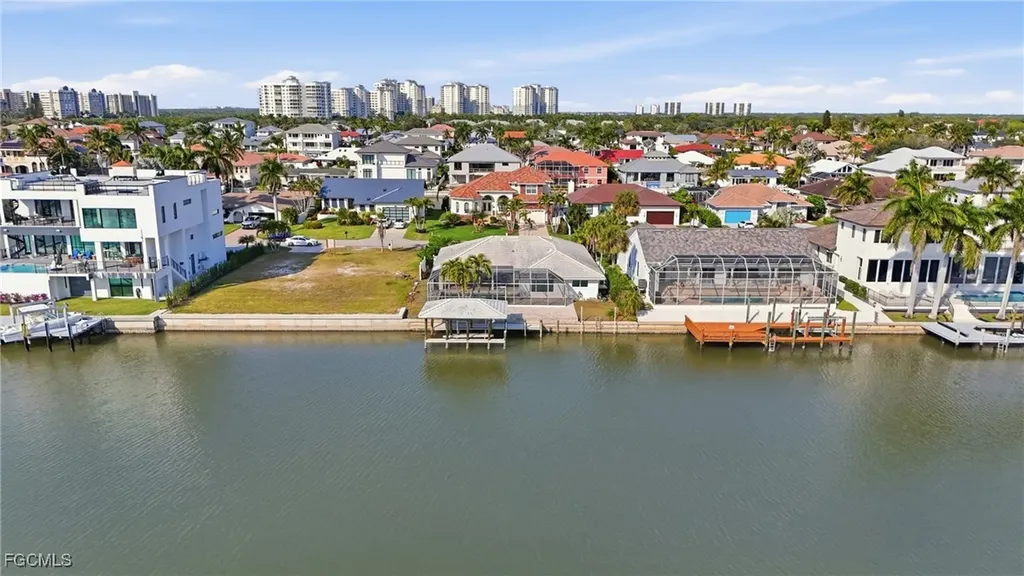 380 Conners Avenue Naples FL 34108