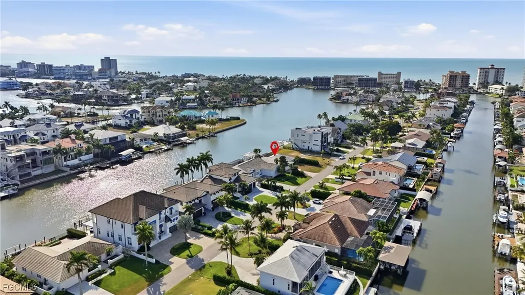 380 Conners Avenue Naples FL 34108