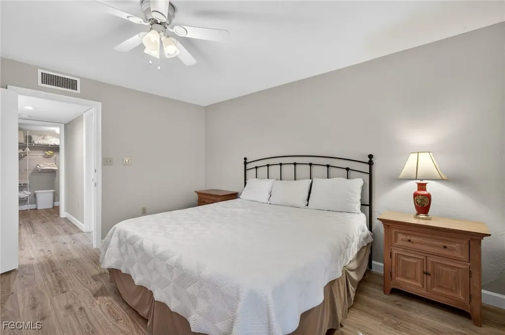 4384 Bowsprit Court Fort Myers FL 33919