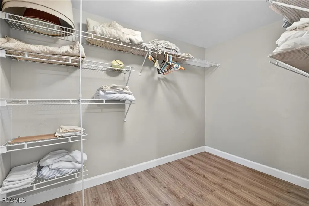 4384 Bowsprit Court Fort Myers FL 33919