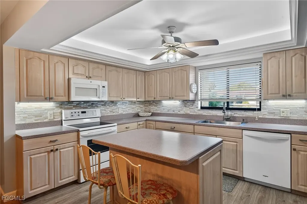 4384 Bowsprit Court Fort Myers FL 33919