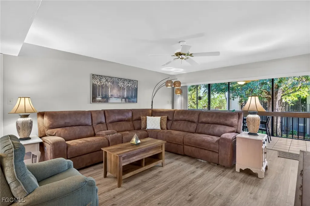 4384 Bowsprit Court Fort Myers FL 33919