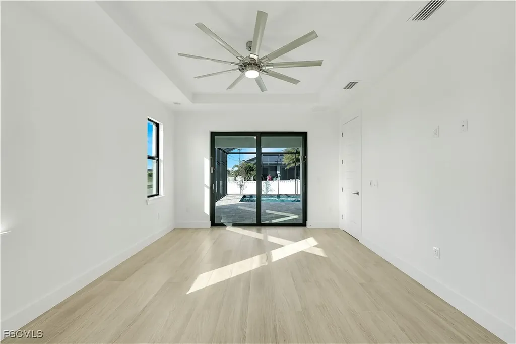 1600 NW 38th Avenue Cape Coral FL 33993