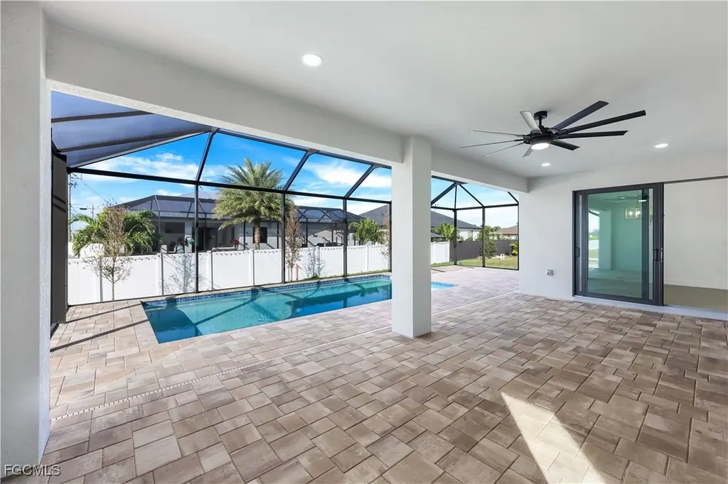 1600 NW 38th Avenue Cape Coral FL 33993