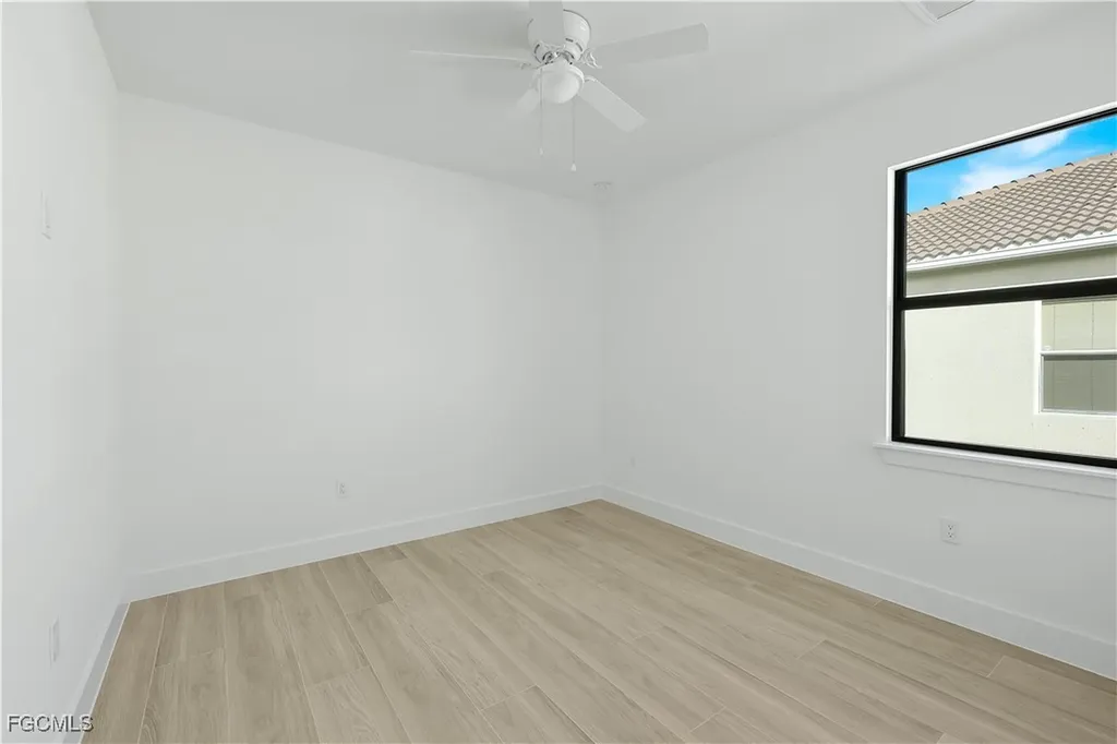 1600 NW 38th Avenue Cape Coral FL 33993