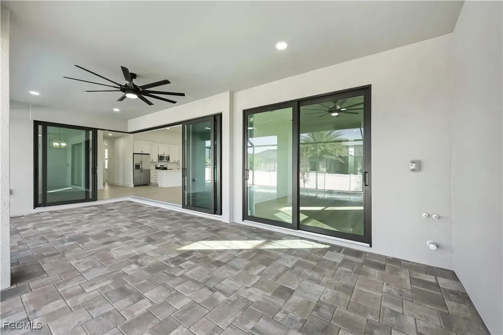 1600 NW 38th Avenue Cape Coral FL 33993