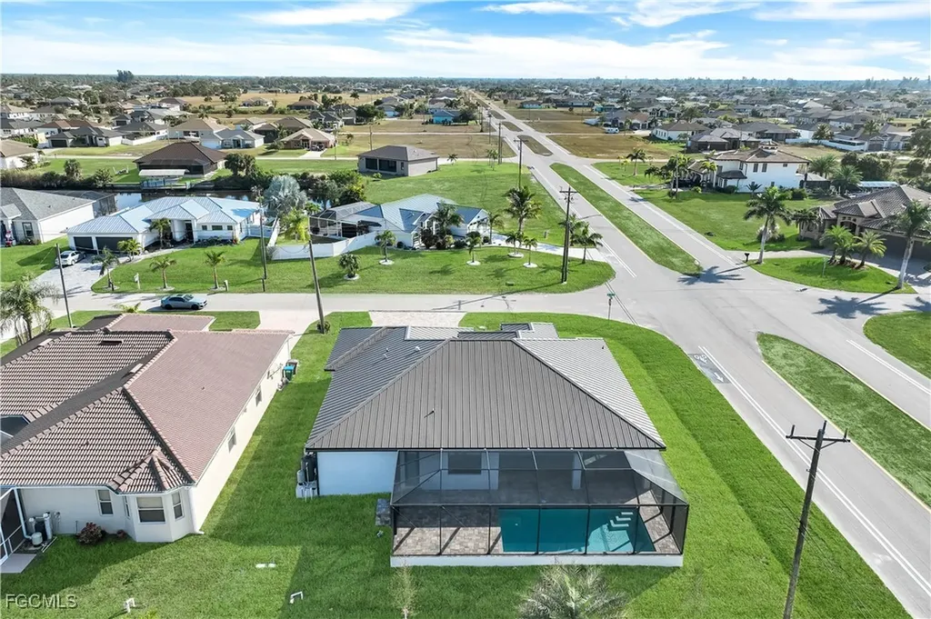 1600 NW 38th Avenue Cape Coral FL 33993