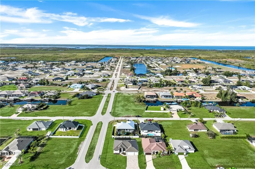 1600 NW 38th Avenue Cape Coral FL 33993