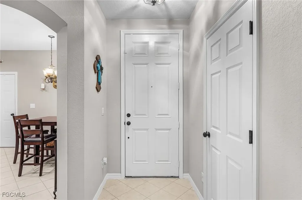 3331 Dandolo Circle Cape Coral FL 33909