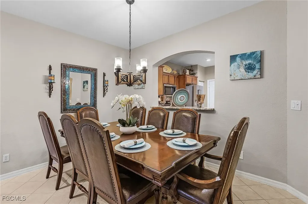3331 Dandolo Circle Cape Coral FL 33909