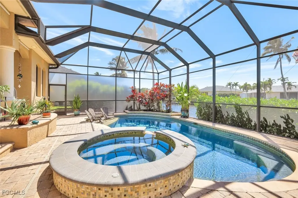 4536 SW 12th Place Cape Coral FL 33914