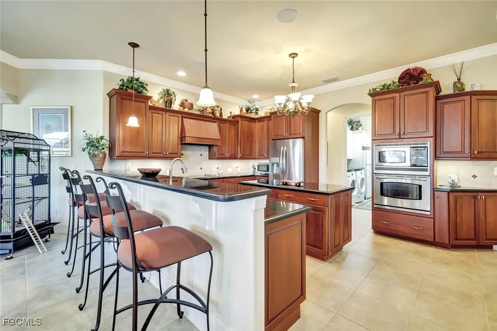 4536 SW 12th Place Cape Coral FL 33914