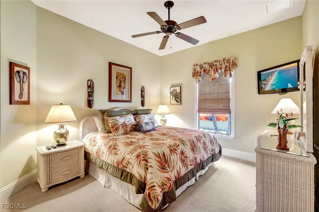 4536 SW 12th Place Cape Coral FL 33914