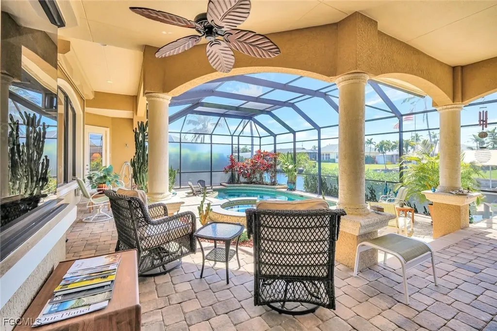 4536 SW 12th Place Cape Coral FL 33914