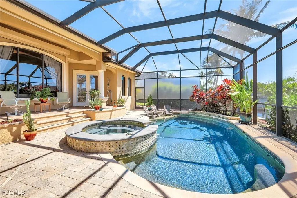 4536 SW 12th Place Cape Coral FL 33914
