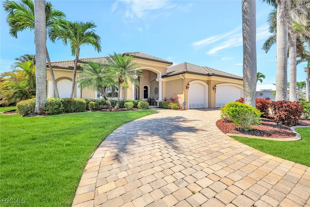 4536 SW 12th Place Cape Coral FL 33914