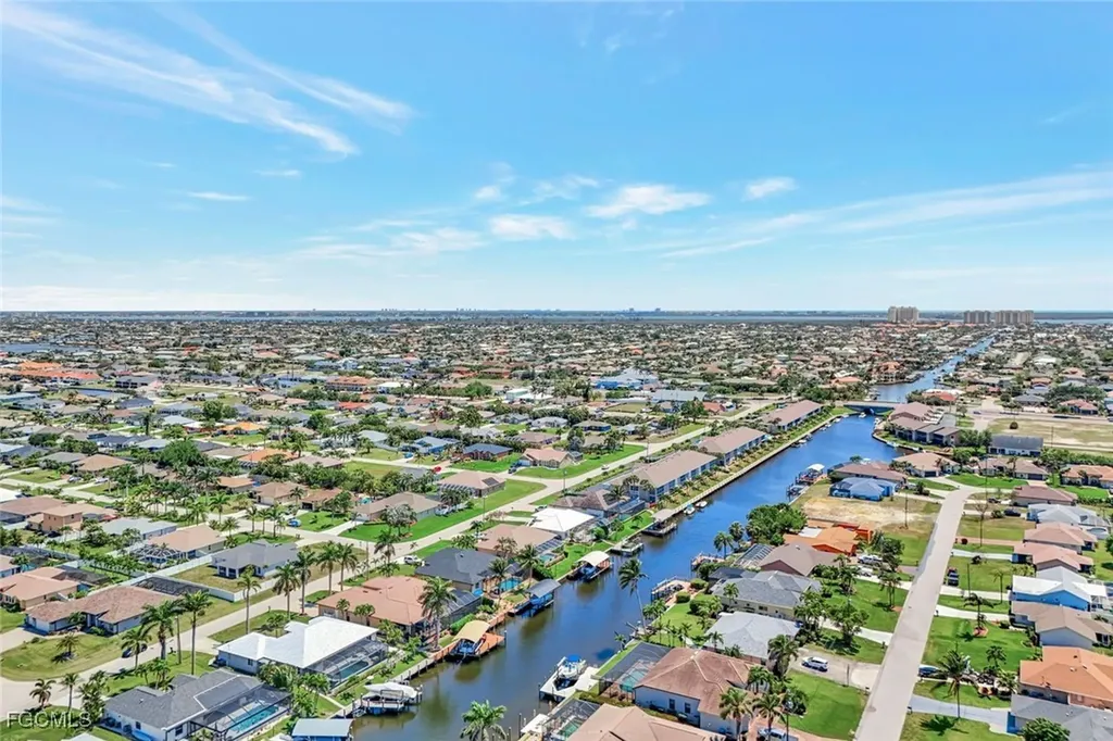 4536 SW 12th Place Cape Coral FL 33914
