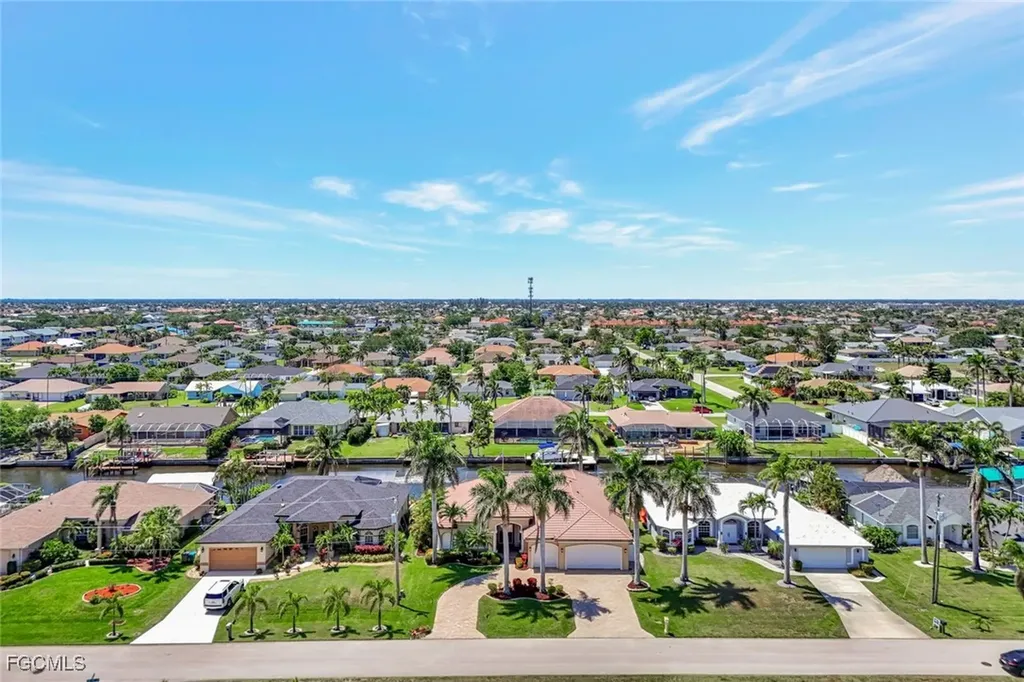4536 SW 12th Place Cape Coral FL 33914