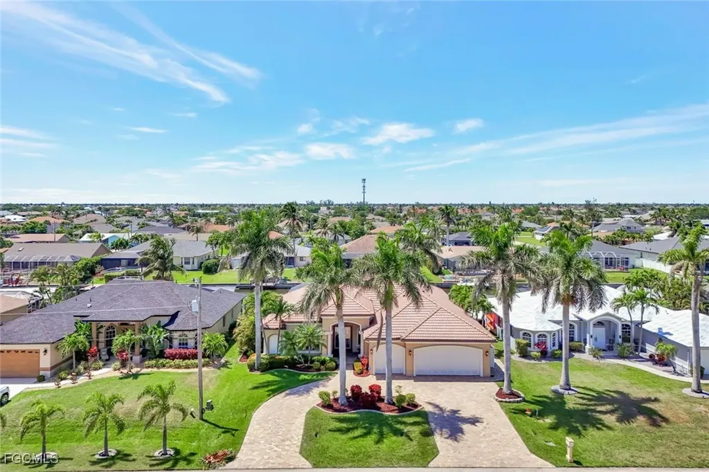 4536 SW 12th Place Cape Coral FL 33914