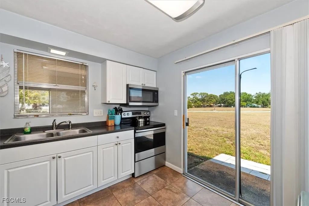 10746 Lemontree Court Lehigh Acres FL 33936