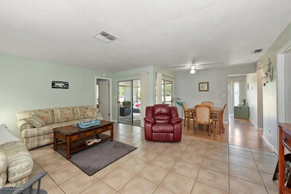 10746 Lemontree Court Lehigh Acres FL 33936