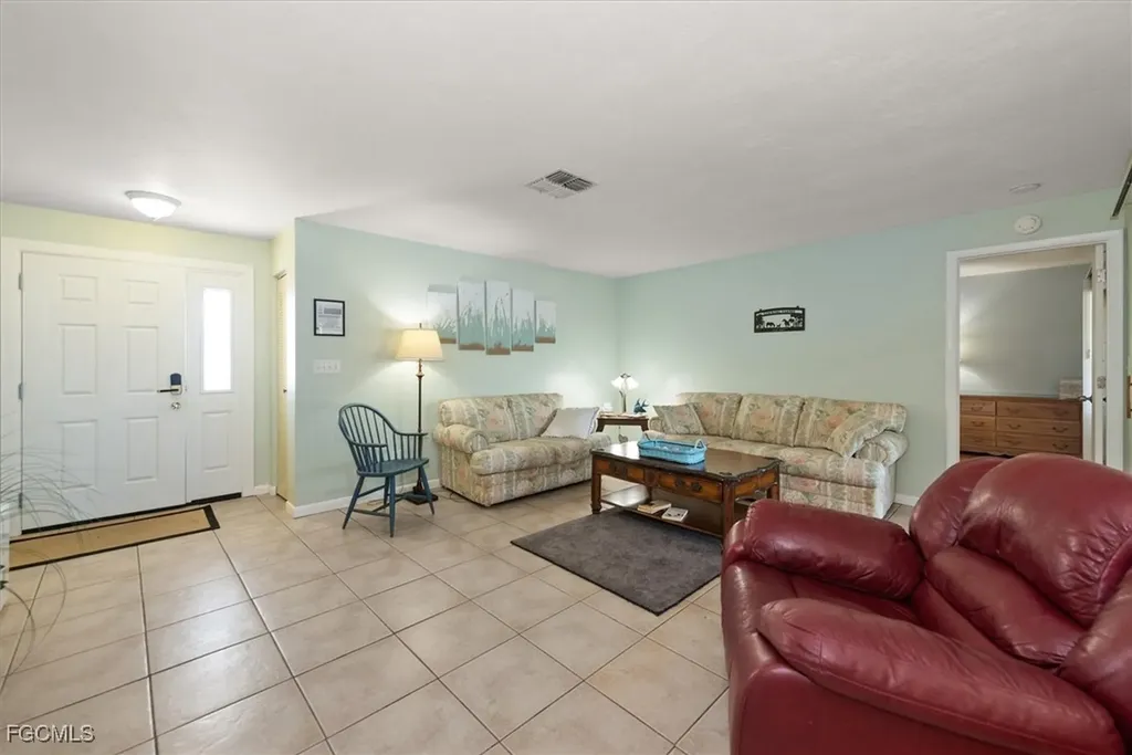 10746 Lemontree Court Lehigh Acres FL 33936