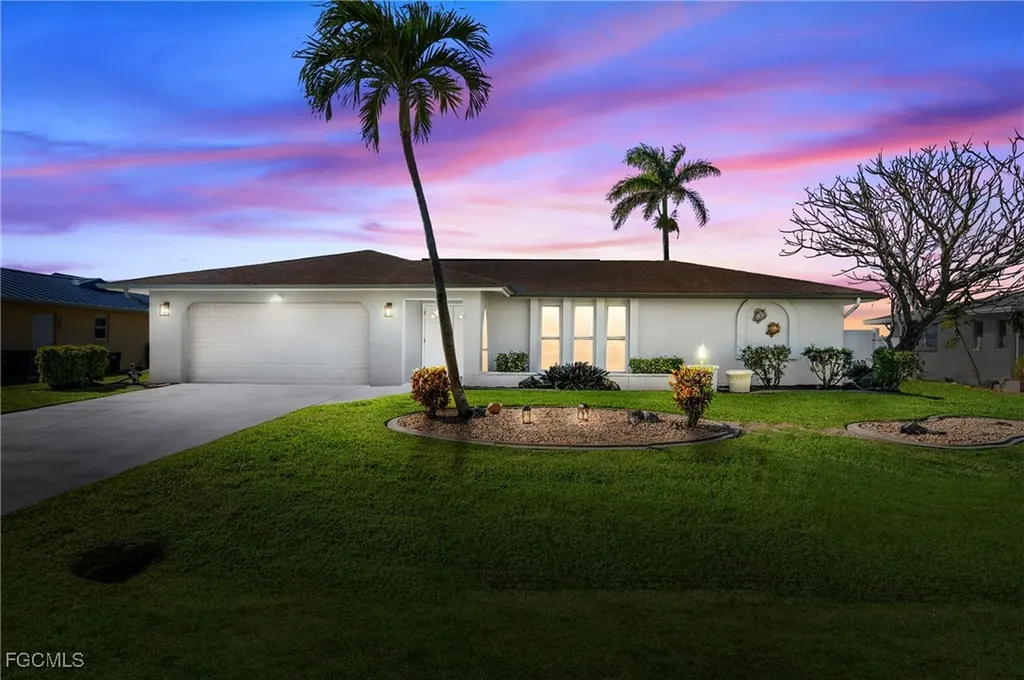 1936 SE 31st Terrace Cape Coral FL 33904