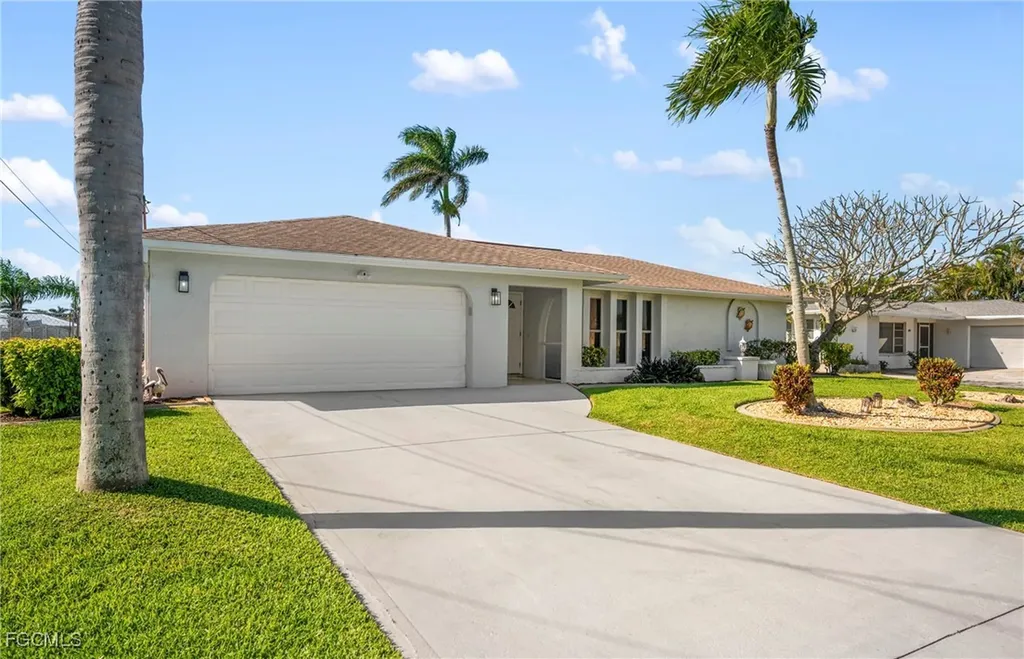 1936 SE 31st Terrace Cape Coral FL 33904