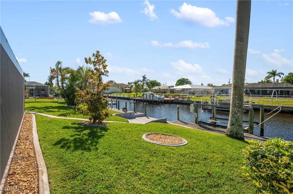 1936 SE 31st Terrace Cape Coral FL 33904