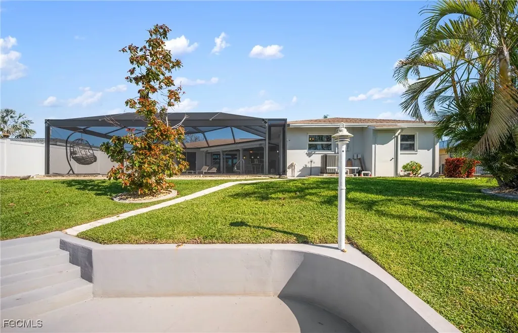 1936 SE 31st Terrace Cape Coral FL 33904