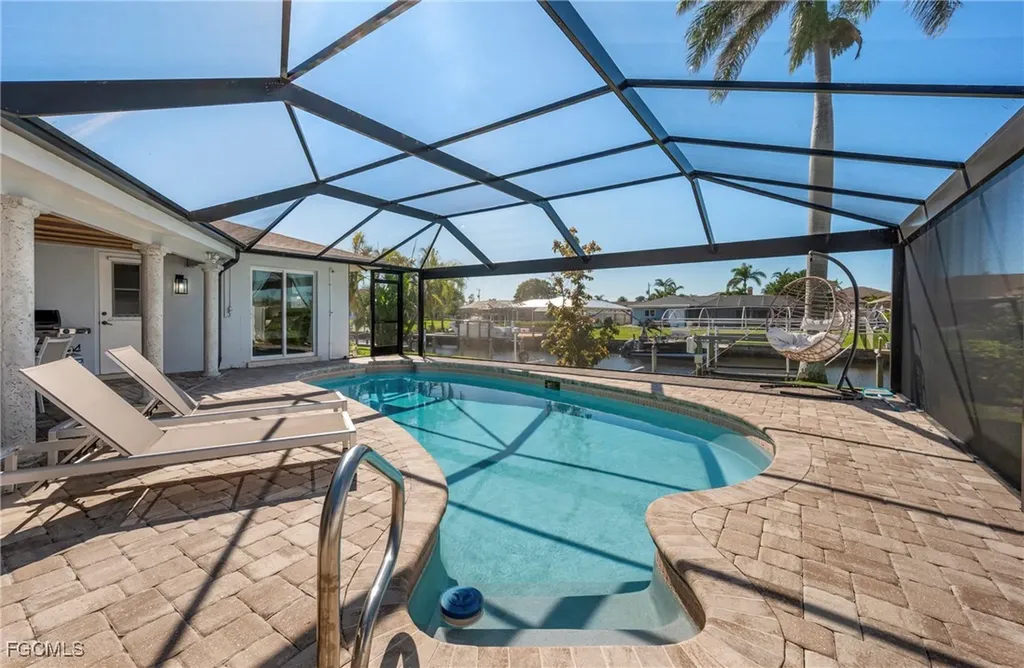 1936 SE 31st Terrace Cape Coral FL 33904