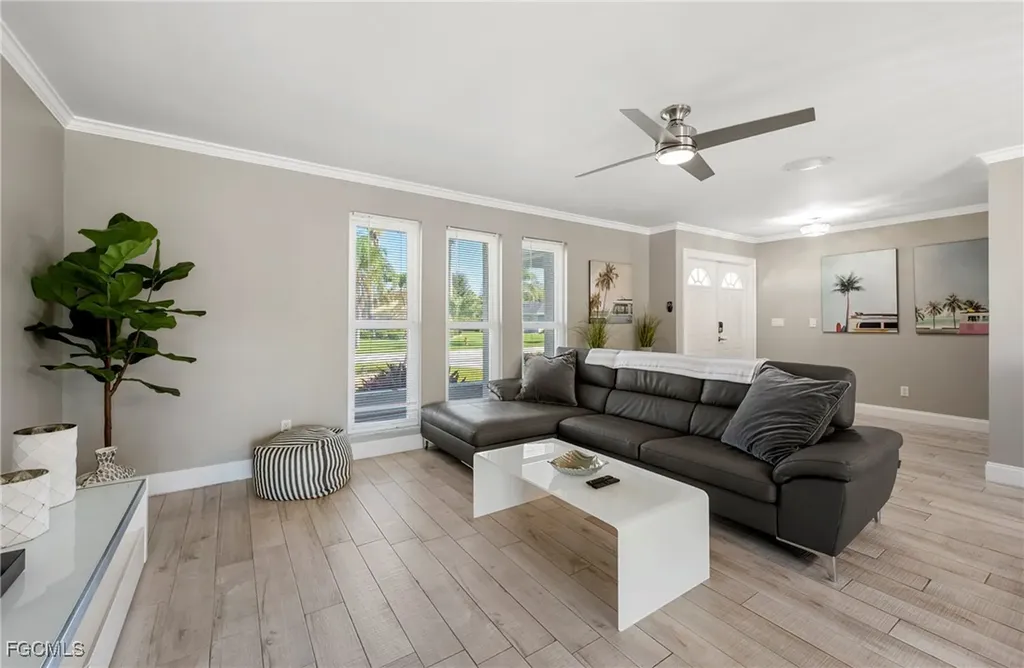 1936 SE 31st Terrace Cape Coral FL 33904